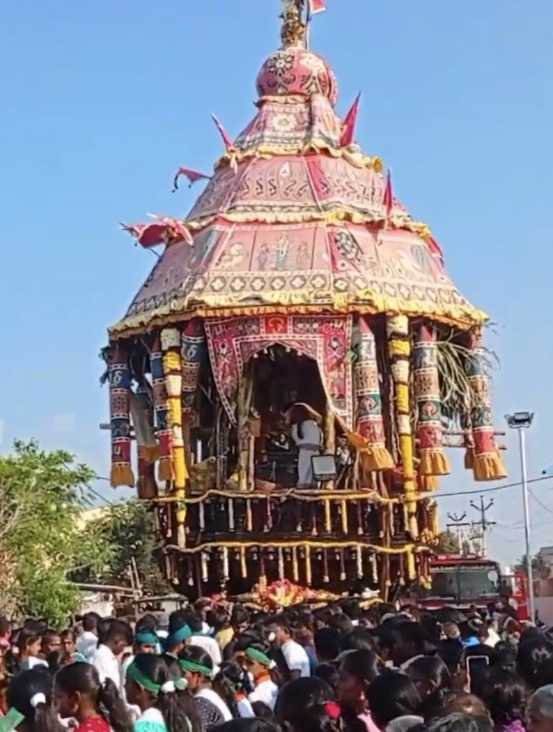 ​ Pugazhimalai Murugan Temple which brings fame!!  ​