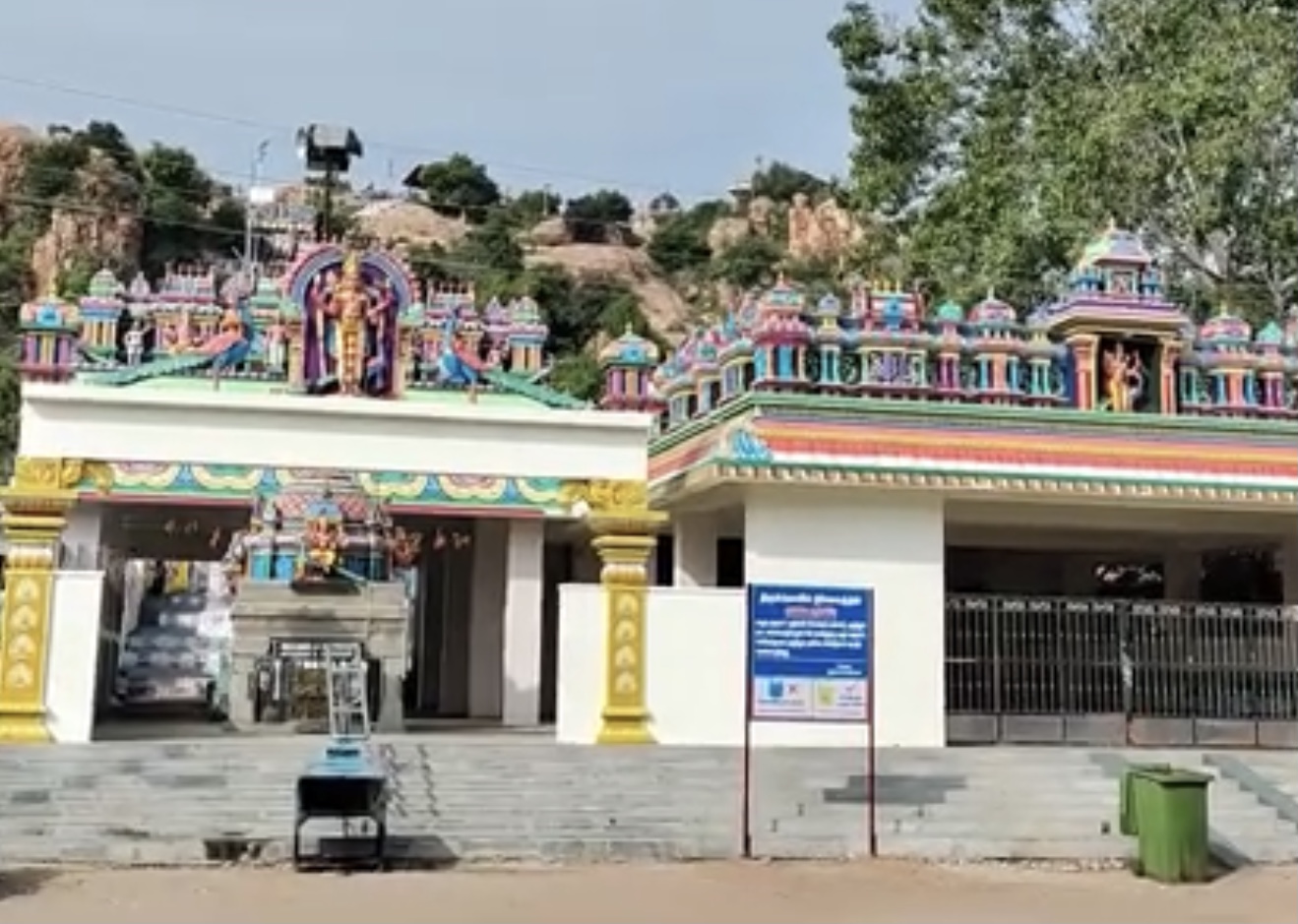 ​ Pugazhimalai Murugan Temple which brings fame!!  ​