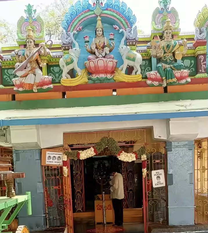 The Perumal temple where Muslims worship!!