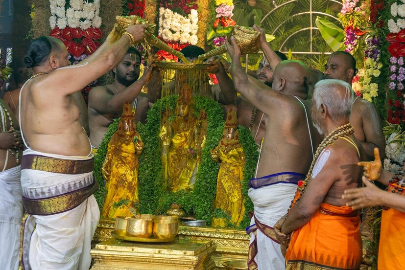 Offering curd rice in an earthen pot to the elumalaiyan