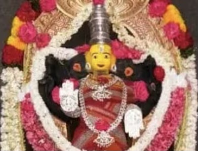 A British-era saree for Goddess Azhuga Nac