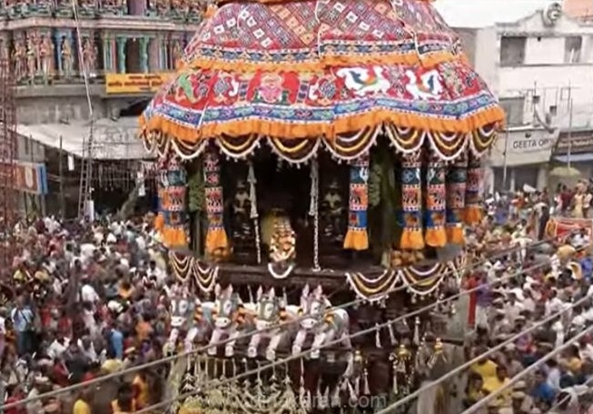 Salem Fort Mariamman's Aadiperundru festival..!!