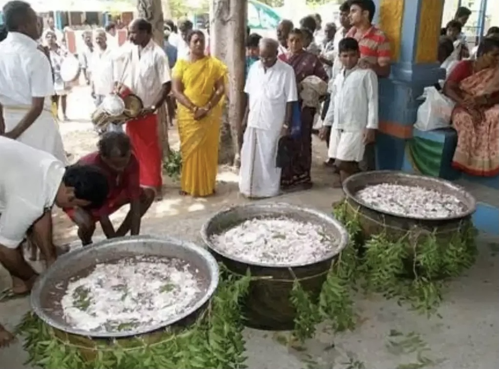 Worshipping the goddess by pouring porridge..!!