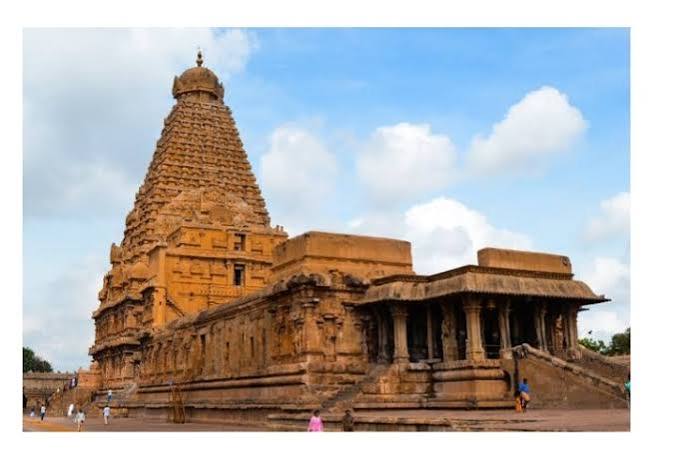  Annabhishekam to Peruvudaiyar at Thanjavur Periya koil..!!